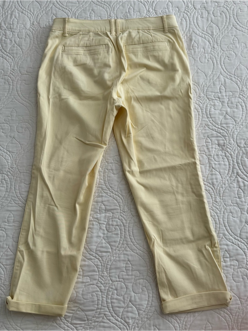 Democracy Ab Solution Capri Straight Leg Pant - Picture 3 of 9